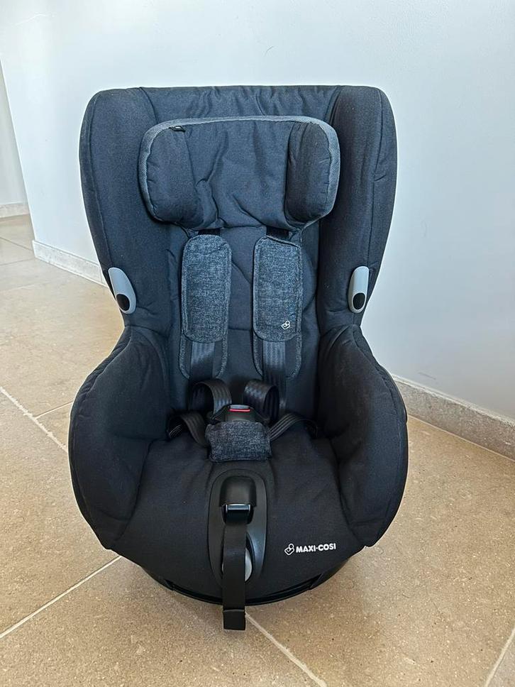 Maxi Cosi Axiss autostoel incl zomerhoes - 90gr draaibaar, Kinderen en Baby's, Autostoeltjes, Zo goed als nieuw, Maxi-Cosi, 9 t/m 18 kg