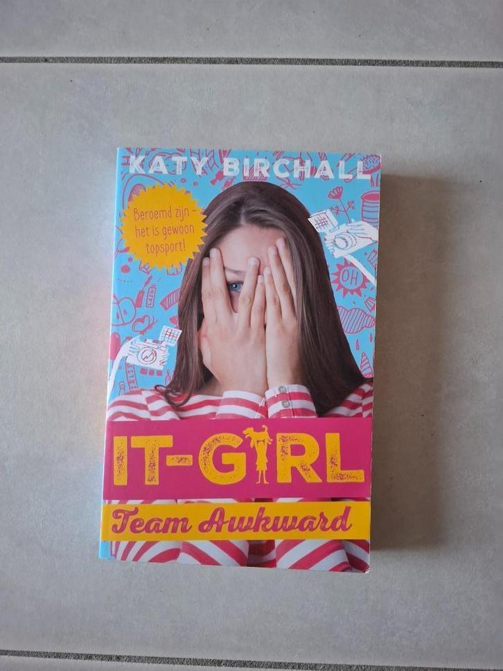Katy Birchall - Team awkward, Boeken, Kinderboeken | Jeugd | 13 jaar en ouder, Zo goed als nieuw, Fictie, Ophalen