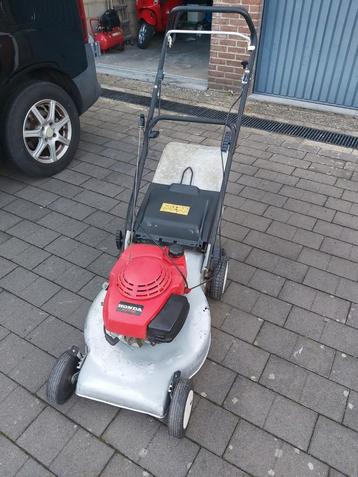 Grasmaaier honda  beschikbaar voor biedingen