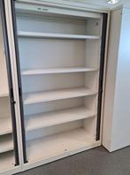 Armoire métallique avec étagère modulable est une excellente, Ophalen of Verzenden, Zo goed als nieuw