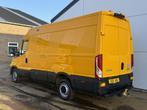 Iveco Daily 35S16 2.3 Automaat L2H2 Oprijplaat Trekhaak Clim, Auto's, Automaat, Achterwielaandrijving, Gebruikt, 110 kW