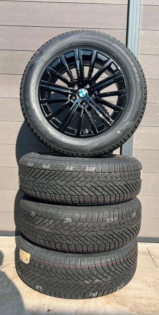 BMW style 833 wintervelgen X1 X2 iX1 u10 u11 205-65-17 Nieuw, Auto-onderdelen, Banden en Velgen, Banden en Velgen, Winterbanden