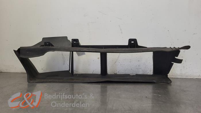 Luchtgeleider van een Ford Tourneo Connect, Auto-onderdelen, Motor en Toebehoren, Ford, Gebruikt, 3 maanden garantie, Ophalen of Verzenden