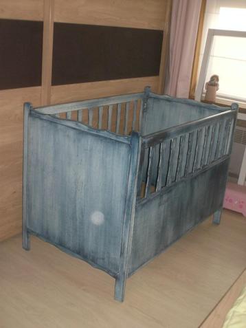 Babybedje beschikbaar voor biedingen