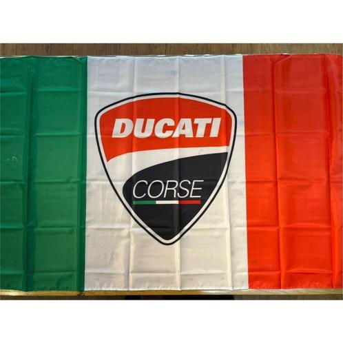 Ducati corse tri-colore vlag flag 2256002 140 x 90 cm, Diversen, Vlaggen en Wimpels, Nieuw, Ophalen of Verzenden