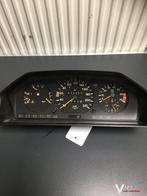 Mercedes W124  Benzine   124 542 7206    Km Tellerklok, Auto-onderdelen, Dashboard en Schakelaars, Gebruikt, -, -, Ophalen of Verzenden