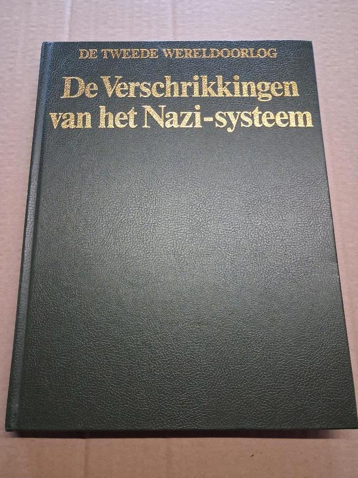 livre = les horreurs du système nazi, Collections, Objets militaires | Général, Armée de terre, Enlèvement ou Envoi