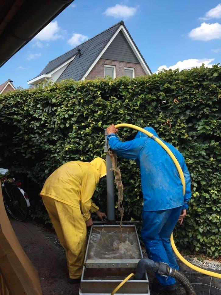 putboring met pomp 600 euro heel belgie !, Tuin en Terras, Waterpartijen en Fonteinen, Nieuw, Waterornament, Overige materialen