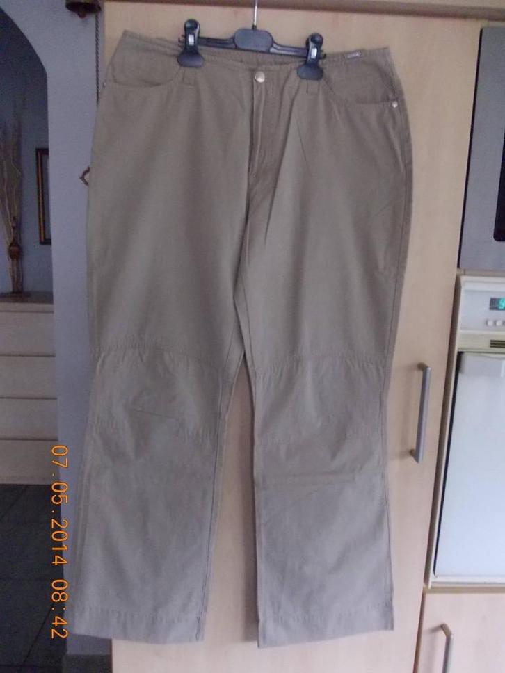 Broek Cecil maat 33  en  Broek More & More maat 44 of 33., Kleding | Dames, Broeken en Pantalons, Zo goed als nieuw, Maat 42/44 (L)