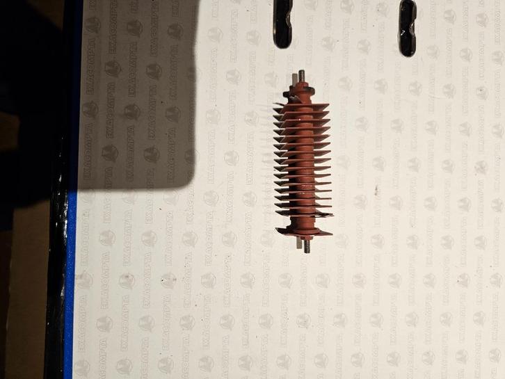 Kleine hoogspannings-/isolatorcomponent, Telecommunicatie, Vaste telefoons | Niet Draadloos, Zo goed als nieuw, Ophalen of Verzenden