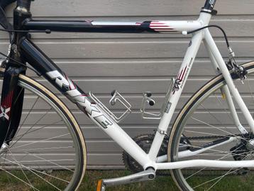 koers race fiets Rixe kadermaat 60 beschikbaar voor biedingen