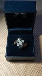 Zeer mooie vergulde sterling zilveren ring met opalen, Geel, Nieuw, Ophalen of Verzenden, Met edelsteen