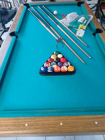 Biljart snooker amusement afhalen in balen beschikbaar voor biedingen