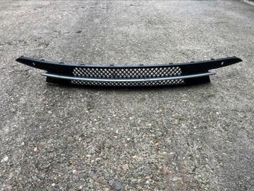 BMW 1 reeks grill en sierlijst voorbumper (2010-2016) beschikbaar voor biedingen