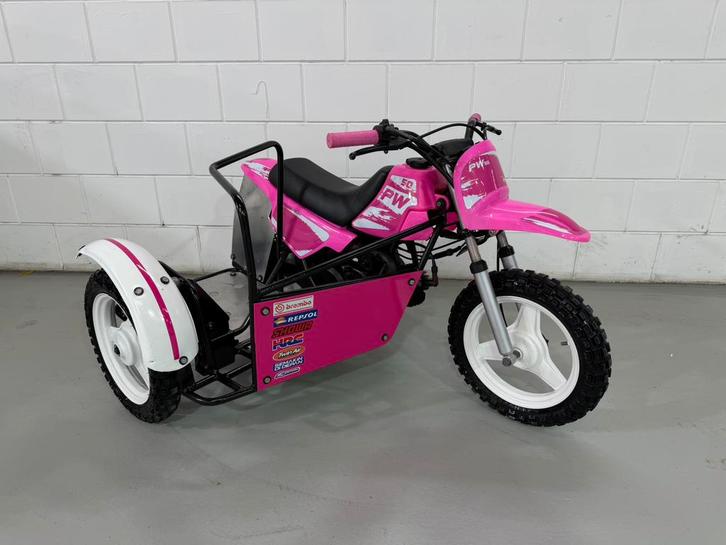 LET OP ZEER UNIEK!! Yamaha pw met zijspan, Enfants & Bébés, Jouets | Extérieur | Véhicules à batterie, Comme neuf, Enlèvement ou Envoi