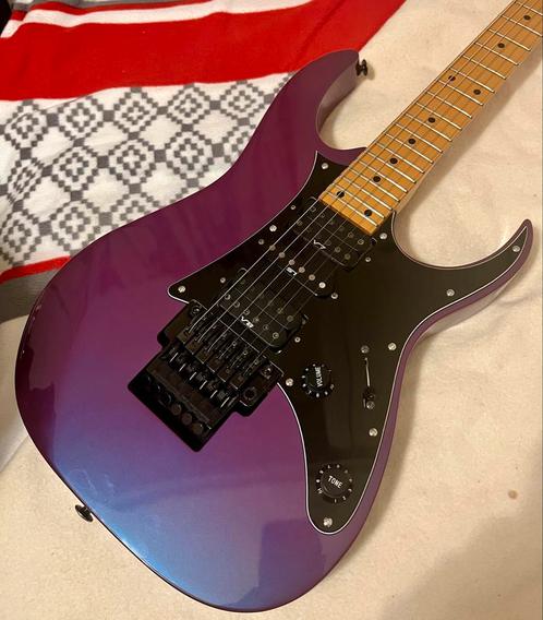Ibanez Rg550 purple neon 1993 japan fujigen, Muziek en Instrumenten, Snaarinstrumenten | Gitaren | Elektrisch, Gebruikt, Solid body