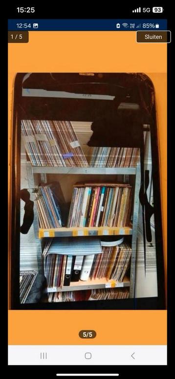 2500 singles en 400 Lp's beschikbaar voor biedingen