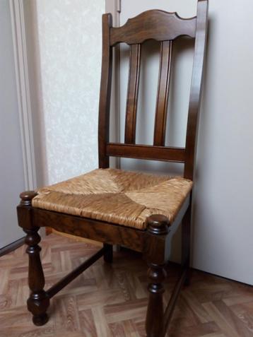 eiken stoelen 6stuks beschikbaar voor biedingen