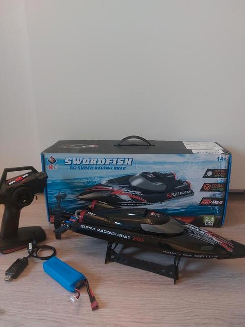 Rc boot swordfish 55+km/h, Hobby en Vrije tijd, Modelbouw | Radiografisch | Overige, Ophalen