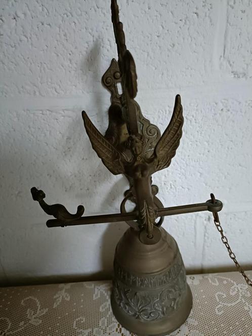 Antieke sierlijke deurbel met ketting - gegoten uit koper., Antiek en Kunst, Antiek | Brons en Koper, Koper, Ophalen