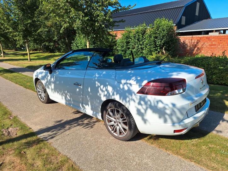 Renault Megane 1.6 dci cabriolet GTline, Auto's, Renault, Particulier, Mégane, ABS, Airbags, Airconditioning, Alarm, Bluetooth