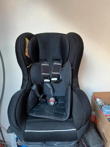 comfortabele autostoel met isofix beschikbaar voor biedingen