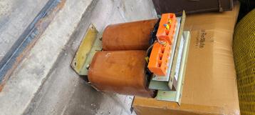 110/220 v 4000va erea transformator beschikbaar voor biedingen