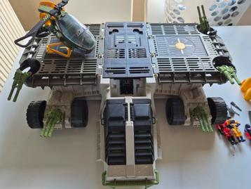 G.I. Joe General Mobile Headquarters + helikopter en figuurt beschikbaar voor biedingen
