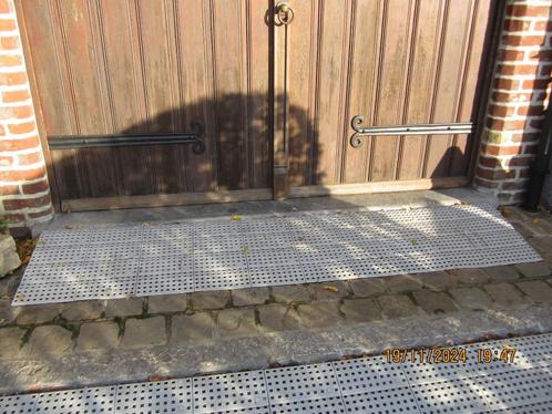 oprijmat kunststof, Doe-het-zelf en Bouw, Overige Doe-Het-Zelf en Bouw, Zo goed als nieuw, Ophalen