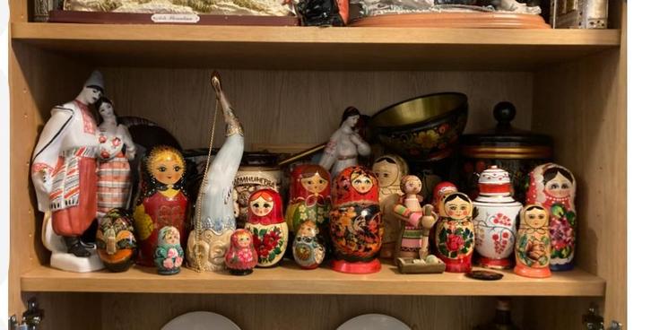 Collectie Russische voorwerpen.  Matroesjka's, beeldjes …., Verzamelen, Beelden en Beeldjes, Zo goed als nieuw, Ophalen of Verzenden