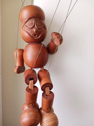 Marionnette à fils en bois d'olivier beschikbaar voor biedingen