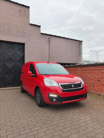 Peugeot Partner 1.6HDi/Euro 6B/Climatisation/Croisière/Attel