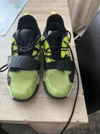 Basketbalschoenen maat 39, Sport en Fitness, Basketbal, Ophalen, Zo goed als nieuw