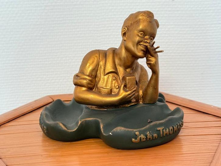 Cendrier publicitaire John Thomass (circa 1924), Collections, Marques & Objets publicitaires, Comme neuf, Enlèvement ou Envoi