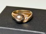 18 karaat gouden ring met grijze Zuidzee parel en diamant!, Met edelsteen, Geel, Ophalen of Verzenden, Kleiner dan 17