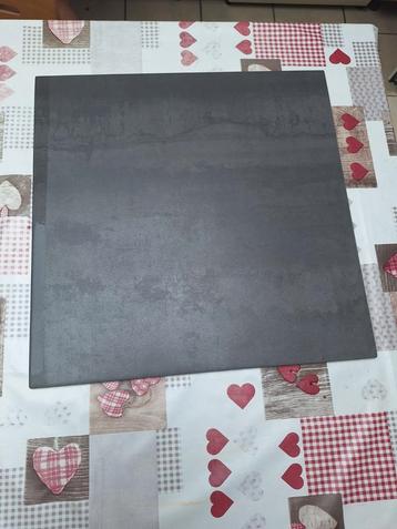 Lot de carrelages gris de 8,5 m2, Enlèvement, Comme neuf