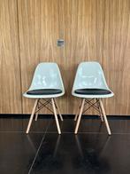 Eames fiberglas DSW Chair, Huis en Inrichting, Stoelen, Gebruikt, Ophalen of Verzenden, Zwart