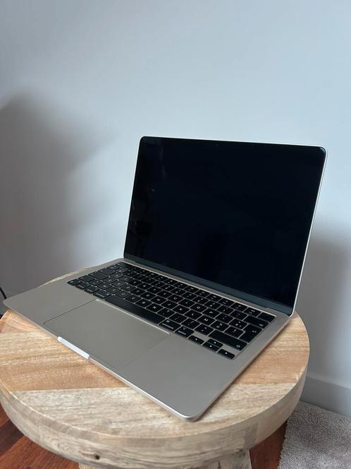 Macbook Air M3-ship - Starlight, Computers en Software, Apple Macbooks, Zo goed als nieuw, MacBook, 16 GB, Verzenden