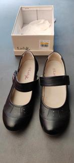 Schoenen maat 40, Kleding | Dames, Schoenen, Ophalen of Verzenden, Zo goed als nieuw