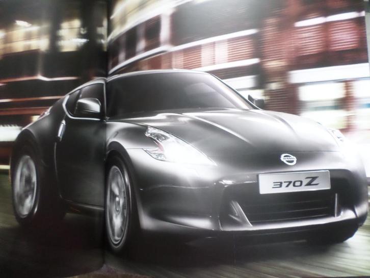 Nissan 370Z Coupe brochure, Boeken, Auto's | Folders en Tijdschriften, Nissan, Ophalen of Verzenden