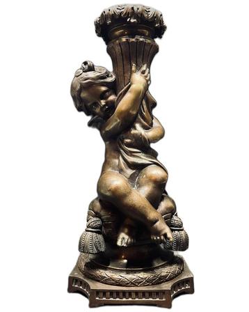 Antiek bronzen beeld/Putti kandelaar beschikbaar voor biedingen