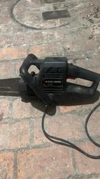 C'est un taille-haie, Enlèvement, Utilisé, Électrique, Black&decker