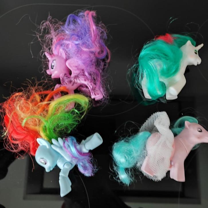 *50	MY LITTLE PONEY     4 paardjes assortie  *  prijsje:  19, Kinderen en Baby's, Speelgoed | My Little Pony, Gebruikt, Ophalen