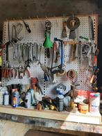 Bord met gereedschap, Ophalen, Gebruikt