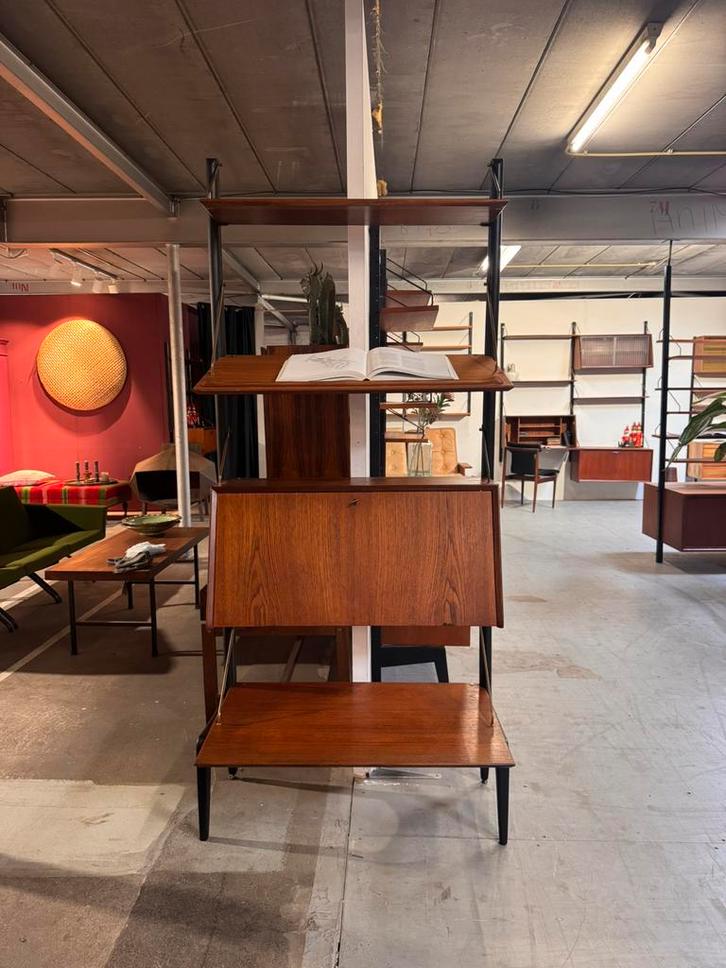 Louis van Teeffelen voor WeBe vintage modulair wandsysteem, Huis en Inrichting, Kasten | Wandmeubels, Gebruikt, 200 cm of meer