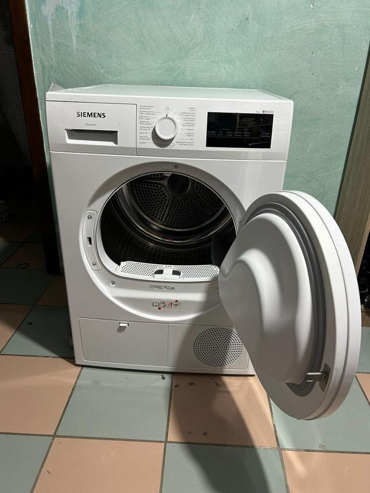 DROOGKAST, Elektronische apparatuur, Droogkasten, Zo goed als nieuw, Condens, 6 tot 8 kg, Energieklasse A of zuiniger, Ophalen