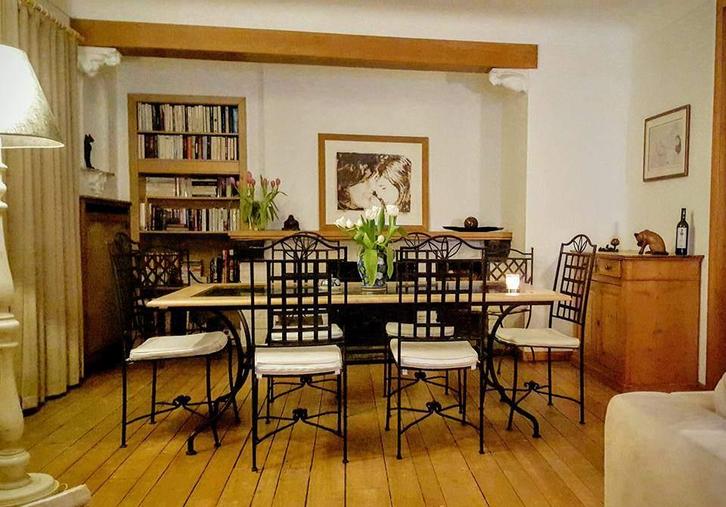 Bel ensemble table + 6 chaises à vendre, Maison & Meubles, Salles à manger complètes, Comme neuf, 4 à 6 chaises, Enlèvement