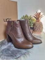 Nouvelles bottes UGG taille 40 (taillent petit !) - cuir, Vêtements | Femmes, Chaussures, Neuf, Enlèvement ou Envoi, Brun, Boots et Botinnes