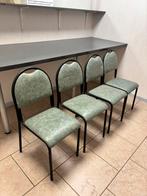 Stoelen, Ophalen