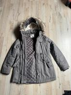 Vrouw winter jas maat S, Beige, Zo goed als nieuw, Maat 36 (S), Up2fashion